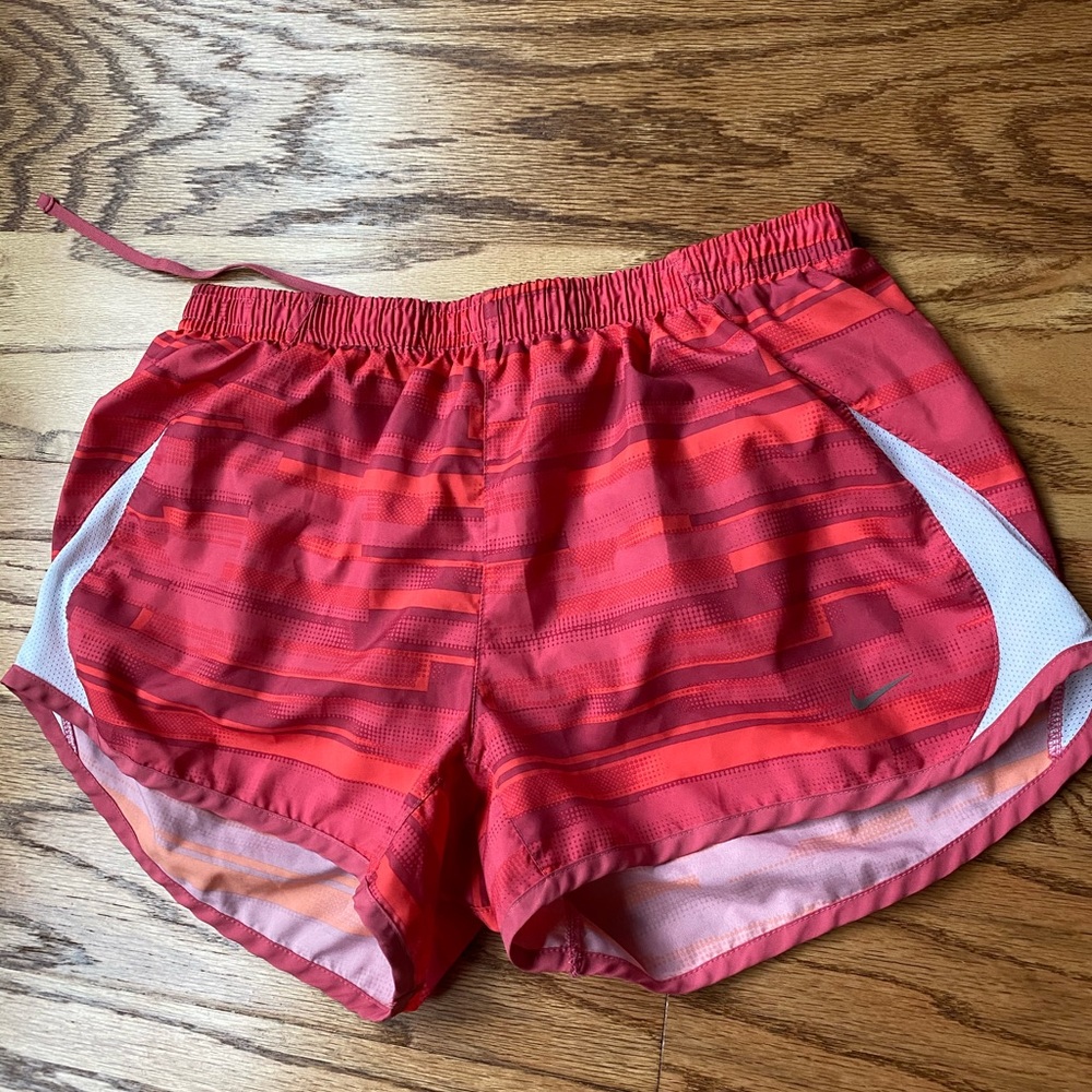 nike women’s running shorts